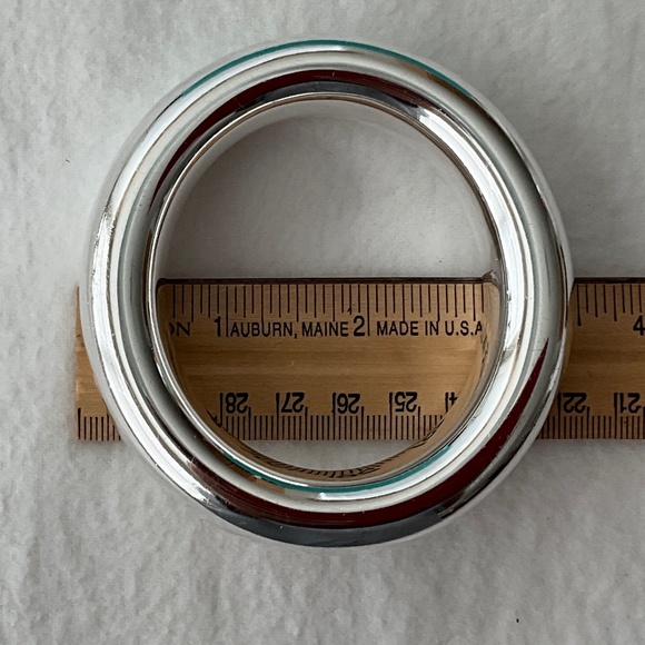 TIFFANY & CO. Vintage Peretti Sterling Silver (925) Doughnut Bangle - Picture 9 of 15